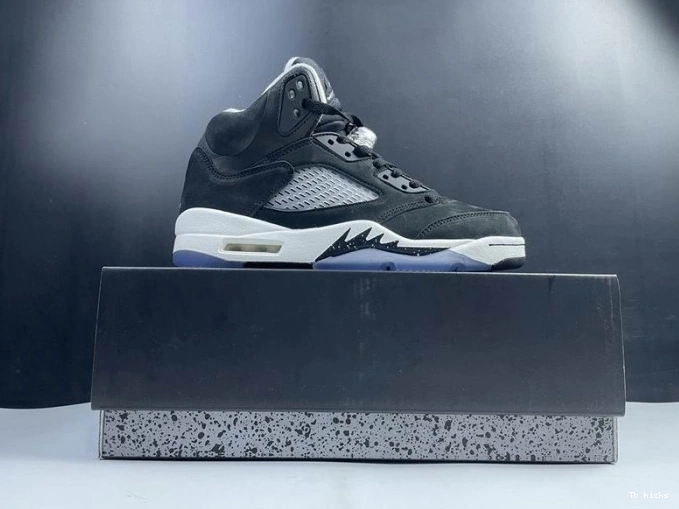 Reps TBK AIR 5 JORDAN OREO CT4838-011 0814